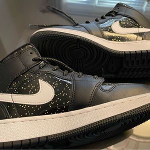 NIKE Air Jordan Black Speckle Size 5.5Y [AV5174-001]